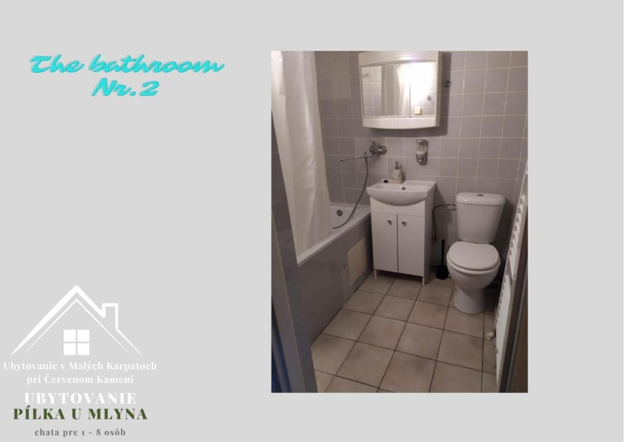 Ubytovanie Pod Cervenym Kamenom Male Karpaty Pila  Dış mekan fotoğraf